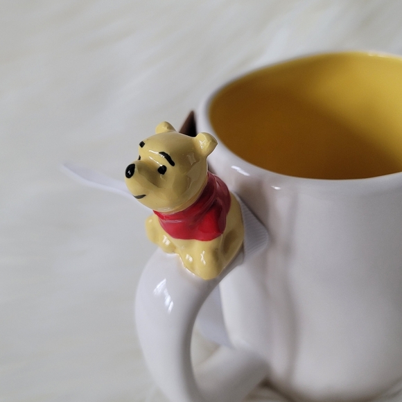 NEW Rae Dunn Winnie The Pooh Mug - Picture 6 of 9